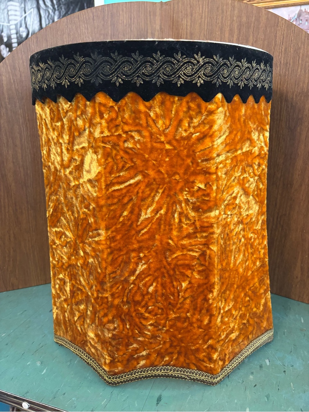 vintage crushed velvet drum lampshade amber mustard gold black trim funky